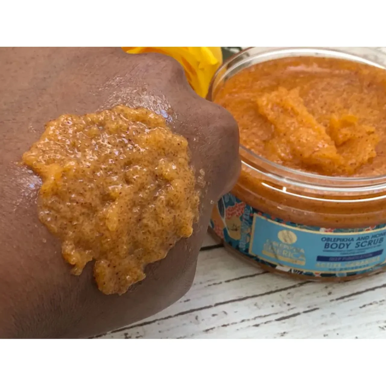 Oblepikha Siberica Body Scrub Deep Purification Oblepikha And Honey 300ml 2 Oblepikha Siberica Body Scrub Deep Purification Oblepikha And Honey 300ml